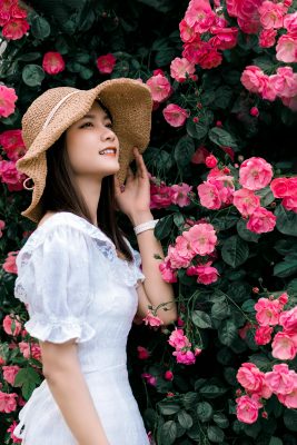 伊人久久亚洲精品一区